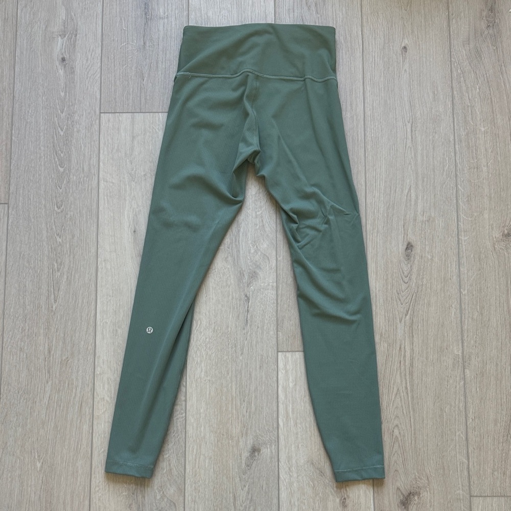Lululemon Eucalyptus Grey Wunder Train Ribbed Tight 28”